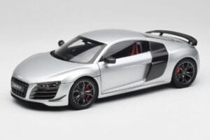 Audi R8 GT Type 42 Ice Ezüst Metallic Kyosho 1:18 09218IS Fém