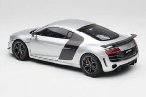 Audi R8 GT Type 42 Ice Ezüst Metallic Kyosho 1:18 09218IS Fém – 7. kép a 8-ből