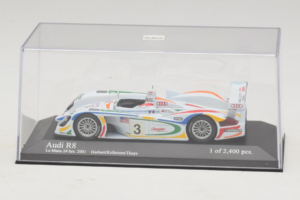 Audi R8 LMP #3 J. Herbert / R. Kelleners 24 Hours of Le Mans 2001 Minichamps 1:43 400010903 Fém – 4. kép a 5-ből