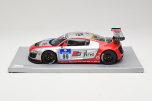 Audi R8 LMS #99 F. Biela / P. Kaffer / M. Fässler / M. Hennerici Phoenix Racing 24 Hours Nürburgring 2009 Spark 1:18 18S041 G