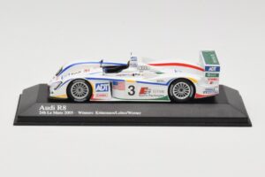 Audi R8 LMP1 #3 J. Lehto / M. Werner / T. Kristensen 24 Hours of Le Mans Winner 2005 Minichamps 1:43 400051303 Fém