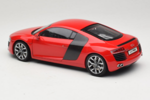Audi R8 Piros Kyosho 1:18 09213R Fém – 7. kép a 8-ből