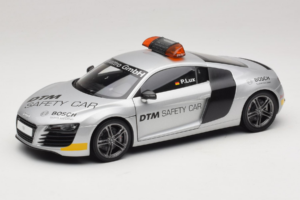 Audi R8 Safety Car 24 Hours of Le Mans 2008 Kyosho 1:18 09214DTM Fém