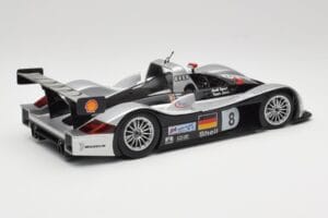Audi R8R LMP #8 F. Biela / E. Pirro / D. Theys 24 Hours of Le Mans 1999 Maisto 1:18 538881 Fém – 3. kép a 8-ből
