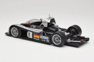 Audi R8R LMP #8 F. Biela / E. Pirro / D. Theys 24 Hours of Le Mans 1999 Maisto 1:18 538881 Fém – 5. kép a 8-ből