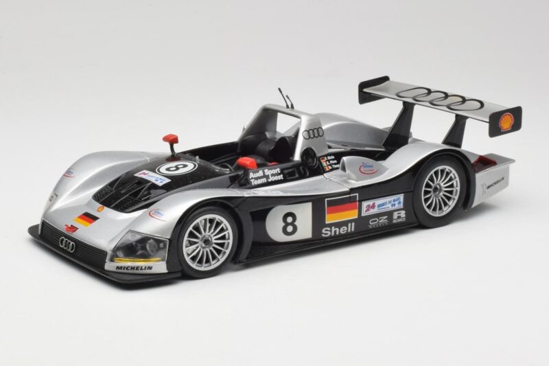 Audi R8R LMP #8 F. Biela / E. Pirro / D. Theys 24 Hours of Le Mans 1999 Maisto 1:18 538881 Fém