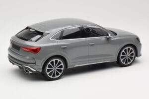 Audi RS Q3 F3 Sportback Szürke Minichamps 1:18 155018100 Fém – 2. kép a 6-ből