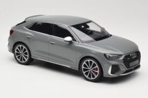 Audi RS Q3 F3 Sportback Szürke Minichamps 1:18 155018100 Fém – 4. kép a 6-ből