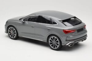 Audi RS Q3 F3 Sportback Szürke Minichamps 1:18 155018100 Fém – 5. kép a 6-ből