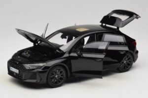 Audi RS3 8Y Sportback Myth Black Norev 1:18 188388 Fém – 2. kép a 8-ből
