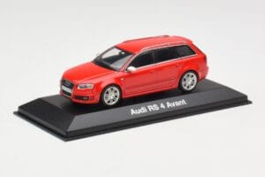 Audi RS4 B7 Avant Piros Minichamps 1:43 5010509213 Fém – 2. kép a 4-ből