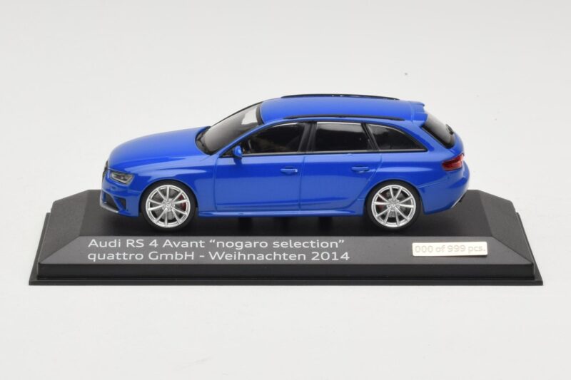 Audi RS4 B8 Avant Nogaro Blue Karácsonyi Válogatás 2014 Minichamps 1:43 AUDI003 Fém
