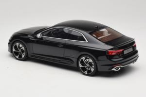 Audi RS5 B9 Coupe Fekete GT Spirit 1:18 GT751 Gyanta – 5. kép a 6-ből