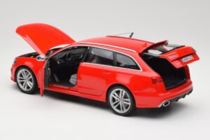 Audi RS6 C7 Avant Piros Minichamps 1:18 110012011 Fém – 5. kép a 8-ből