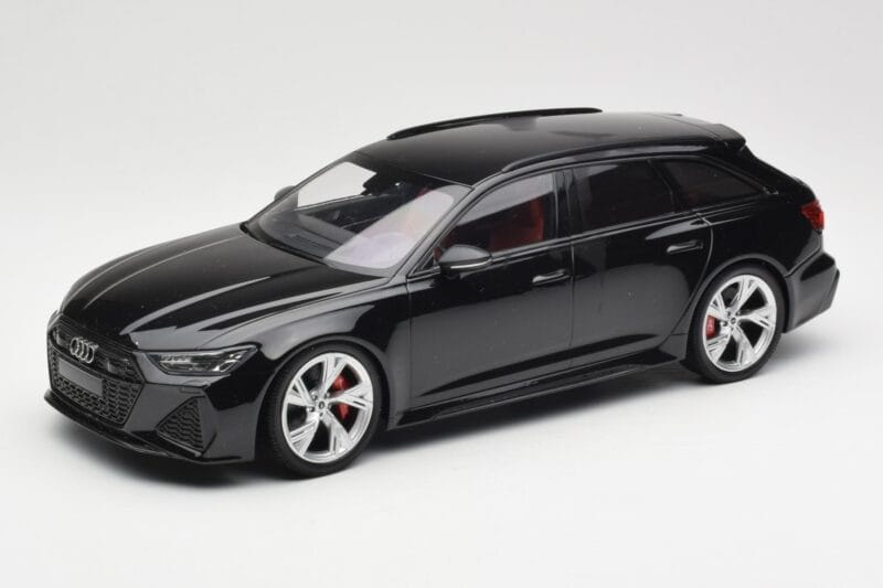 Audi RS6 C8 Avant Black Metallic Minichamps 1:18 155018014 Fém
