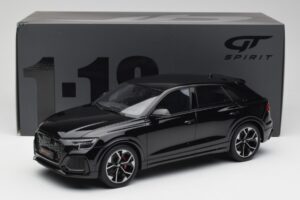 Audi RSQ8 Night Fekete GT Spirit 1:18 GT305 Gyanta – 6. kép a 6-ből