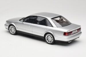 Audi S4 C4 4.2 V8 Crystal Silver Otto 1:18 OT464 Gyanta – 5. kép a 6-ből