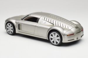 Audi Rosemeyer Ezüst Maisto 1:18 31625 Fém – 7. kép a 8-ből