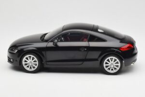 Audi TT 8J Phantom Fekete Minichamps 1:18 5010500425 Fém – 4. kép a 8-ből