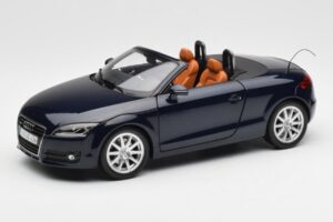 Audi TT 8J Roadster Mélytengeri Kék Minichamps 1:18 5010500525 Fém