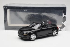Audi TT 8N Roadster Black Metallic Minichamps 1:18 155017030 Fém – 6. kép a 6-ből