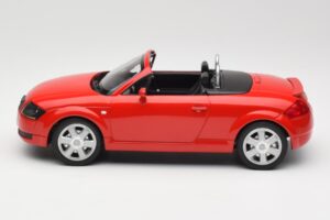 Audi TT 8N Roadster Piros Minichamps 1:18 155017032 Fém – 3. kép a 6-ből