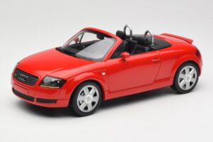 Audi TT 8N Roadster Piros Minichamps 1:18 155017032 Fém