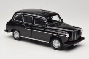 Austin FX4 London Taxi Fekete Minichamps 1:18 180136000 Fém – 6. kép a 8-ből
