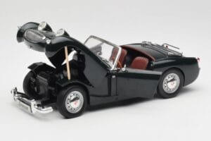 Austin-Healey Sprite Leaf Green Revell 1:18 08837 Fém – 2. kép a 8-ből
