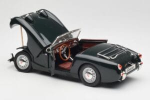 Austin-Healey Sprite Leaf Green Revell 1:18 08837 Fém – 5. kép a 8-ből