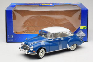 Auto Union 1000 S Coupe Kék Fehér Revell 1:18 08909 Fém – 6. kép a 6-ből
