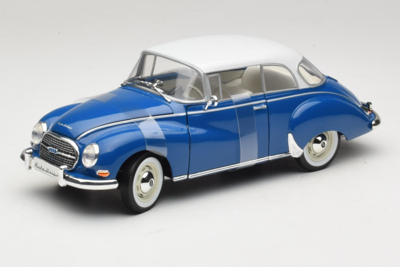 Auto Union 1000 S Coupe Kék Fehér Revell 1:18 08909 Fém