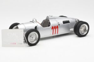 Auto Union Type C #111 H. Stuck Schauinsland Hillclimb Germany 1937 CMC 1:18 M-162 Fém