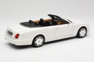 Bentley Azure Glacier White Minichamps 1:18 100139502 Fém – 3. kép a 8-ből