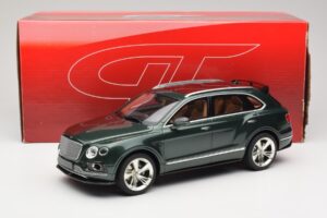 Bentley Bentayga Styling Pack Zöld GT Spirit 1:18 GT133 Gyanta – 6. kép a 6-ből