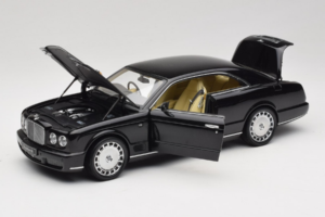 Bentley Brooklands Fekete Minichamps 1:18 100139600 Fém – 2. kép a 8-ből