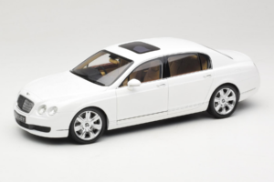 Bentley Continental Flying Spur Fehér Minichamps 1:18 100139461 Fém