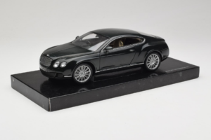 Bentley Continental GT British Racing Green Minichamps 1:18 BL570 Fém – 3. kép a 8-ből