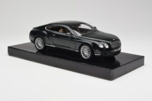 Bentley Continental GT Cumbrian Zöld Minichamps 1:18 103139623 Fém – 7. kép a 8-ből