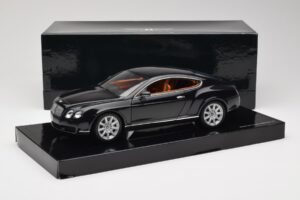 Bentley Continental GT Midnight Emerald Minichamps 1:18 BL389 Fém – 8. kép a 8-ből
