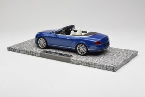 Bentley Continental GT Speed Kabrió Kék Minichamps 1:18 107139331 Fém – 5. kép a 6-ből