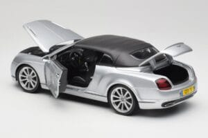 Bentley Continental Supersports Kabrió 1. Generáció Ezüst Bburago 1:18 18-11037S Fém – 5. kép a 8-ből