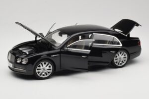 Bentley Flying Spur W12 Diamond Black Kyosho 1:18 08891DBK Fém – 2. kép a 8-ből