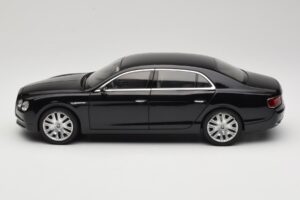 Bentley Flying Spur W12 Diamond Black Kyosho 1:18 08891DBK Fém – 4. kép a 8-ből