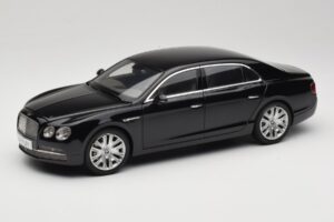 Bentley Flying Spur W12 Diamond Black Kyosho 1:18 08891DBK Fém
