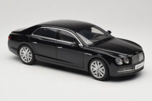 Bentley Flying Spur W12 Diamond Black Kyosho 1:18 08891DBK Fém – 6. kép a 8-ből