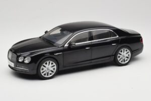 Bentley Flying Spur W12 Onyx Black Kyosho 1:18 08891NX Fém