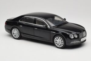 Bentley Flying Spur W12 Onyx Black Kyosho 1:18 08891NX Fém – 6. kép a 8-ből