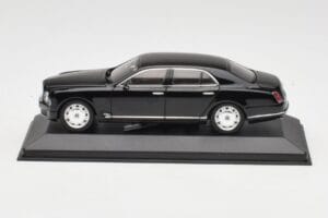 Bentley Mulsanne Fekete Minichamps 1:43 436139900 Fém