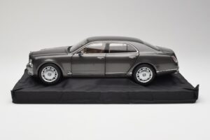 Bentley Mulsanne Brodgar Metallic Minichamps 1:18 BL843 Fém – 4. kép a 8-ből